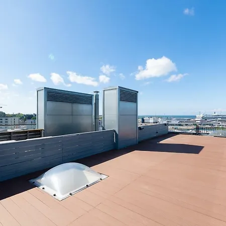 アパート Lootsi Penthouse タリン