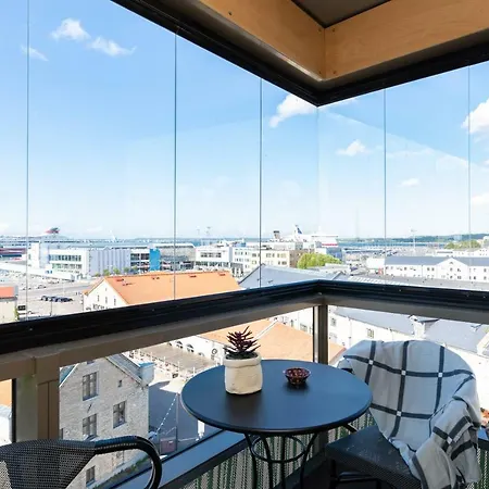 アパート Lootsi Penthouse タリン