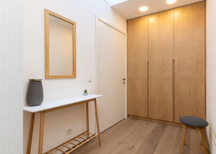 Lootsi Penthouse Lägenhet *