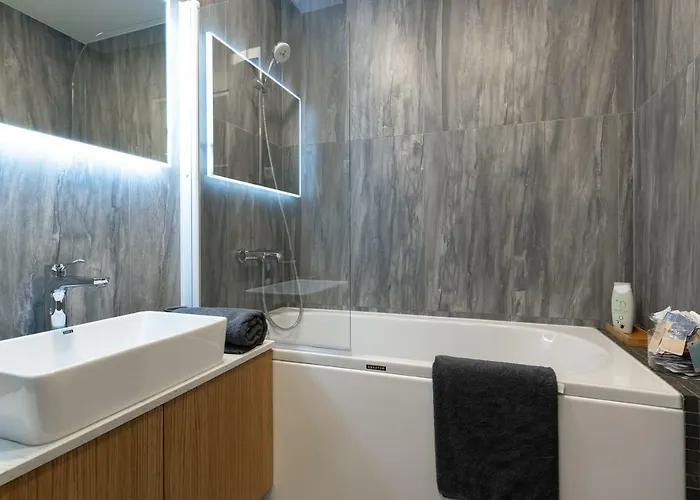 Lootsi Penthouse Apartamento *