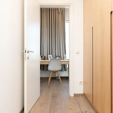 Lootsi Penthouse Apartment